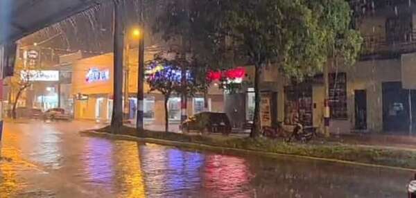 Temporal deja sin luz ni agua a Pilar y acumula más de 150 mm de lluvia - Nacionales - ABC Color