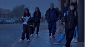 ¿Horario único beneficia a estudiantes o los expone?