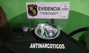 Mujer es intervenida tras allanamiento por drogas en Guairá - OviedoPress