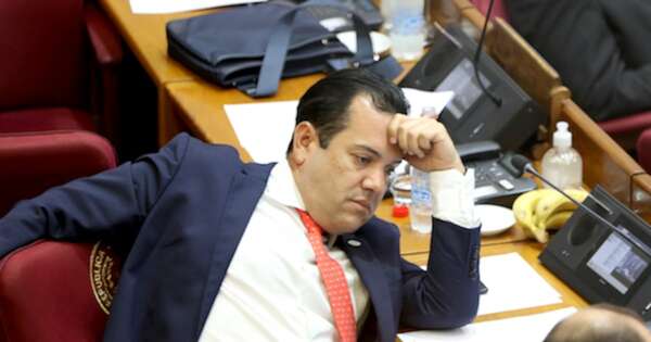 La Nación / Juez cita a Friedmann para definir si irá a juicio en el caso Merienda Escolar