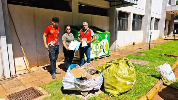 Popular / Ande realizó el reciclaje de 97 kilos de basura
