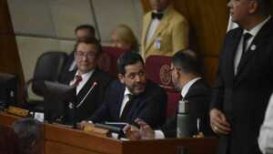 Latorre niega amenaza de diputado a fiscal y responde a Nenecho que "él no es corrupto"