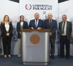 IPS en crisis sanitaria: faltan medicamentos, hay 40% de morosidad y, aun así, Peña ratifica “apoyo total” a la gestión