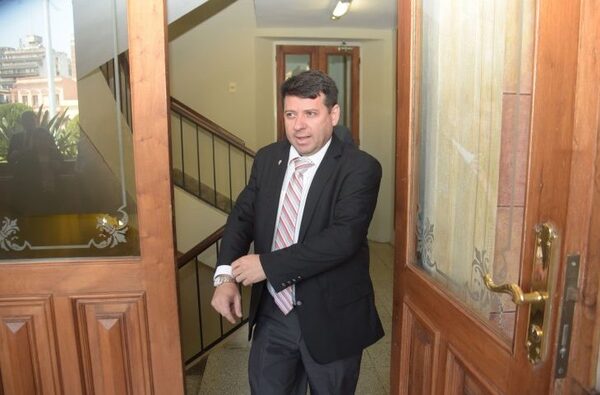 Corte confirma que EBY deberá indemnizar con Gs. 200 millones a José Bogado - PDS RADIO Y TV