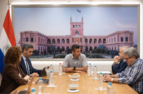 Stock cero en 152 medicamentos: Peña exige mejorar gestión en IPS