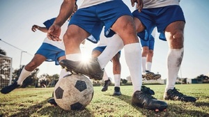 Futbolista argentino presenta a su novio y marca un hito