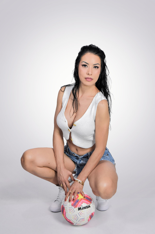 Popular / Reina del piki voley reunió a 5 mil personas en jornada competitiva en Coronel Oviedo