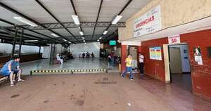 La Nación / Bomberos piden cuidado ante invasión de abejas en sala de Pediatría del Hospital Regional