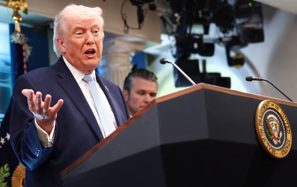 Donald Trump anuncia un alto al fuego de dos semanas con Irán