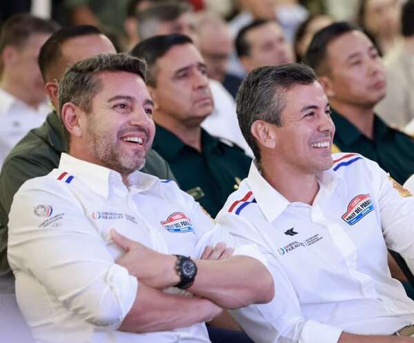 ¿Qué respondió Santiago Peña a Gustavo Leite tras sus polémicas declaraciones? - Política - ABC Color