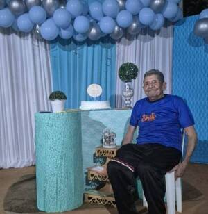 Con 103 años recuerda cómo sacaba a “pasear” ¡a su moto!