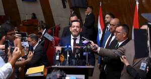 La Nación / Latorre asegura que cambio en gabinete es el camino correcto