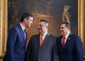 Declaraciones de Leite generan tensión y Peña se desmarca