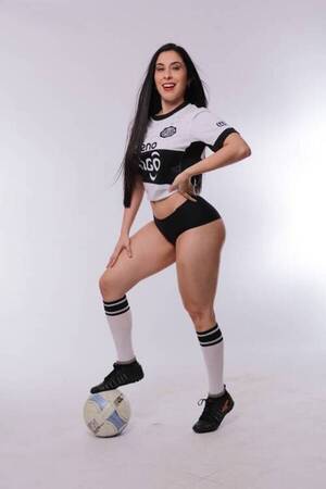 La madrina de Olimpia viajó a Chile para apoyar al equipo