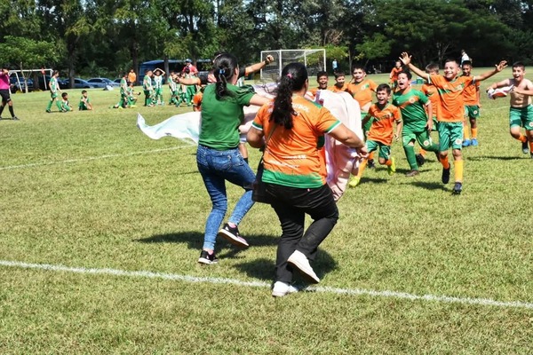 Se acercan los cuartos de final del torneo interdistrital en Itapúa