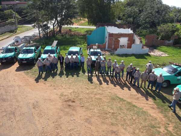 ANDE inicia operativo de control y regularización eléctrica en San Pedro del Paraná
