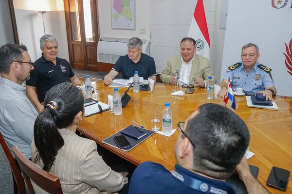 Popular / Articulan fortalecimiento del control migratorio