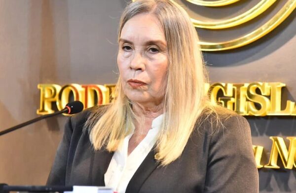 Asumió nueva senadora de Cruzada Nacional en reemplazo de Chaqueñito - ADN Digital