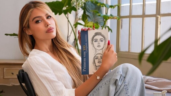 Popular / (GALERÍA) ¡Esta bella modelo y exMiss lanza su libro a los 26 años!