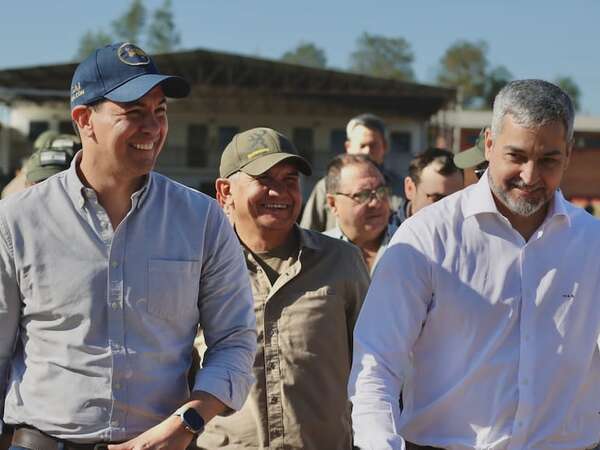 Del “desatre ko Marito” al “inútil ko Santiago” - Política - ABC Color