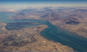 Ormuz al borde del colapso: Irán cierra el paso y lanza amenazas a buques - OviedoPress