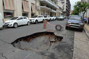 Lanzan servicio para notificar sobre baches en distintos municipios