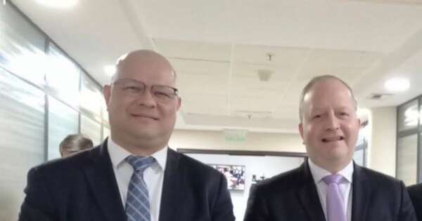 Diario HOY | Exministro desea éxitos al nuevo titular de Hacienda: “Excelente elección”