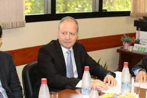 Exministro destaca continuidad tras cambio en el Ministerio de Economía - ADN Digital