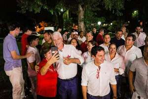 Wiens pide a Peña “sincerar las cifras” en deudas del Estado  - Política - ABC Color