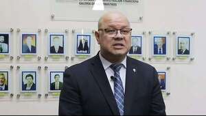 Los principales desafíos del nuevo ministro del MEF, según economista - Economía - ABC Color