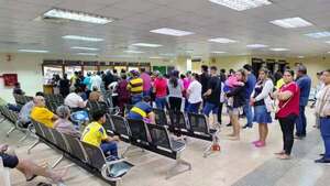 Docentes del Este anuncian movilización nacional por crisis en el IPS - ADN Digital