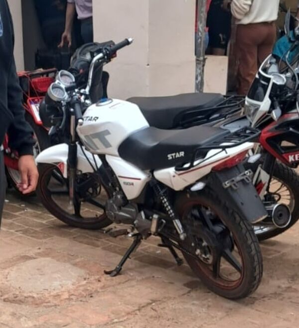 Recuperan motocicleta robada en Concepción y aprehenden a un hombre - Concepción al Día