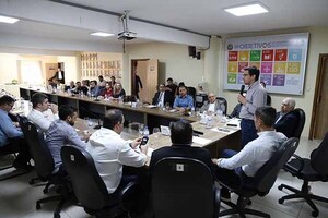 Gobernador destaca primera reunión del ministro de Industria con gremios empresariales y autoridades del Alto Paraná | DIARIO PRIMERA PLANA