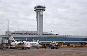 Migraciones recuerda a extranjeros que podrían perder su residencia por esta razón - Nacionales - ABC Color