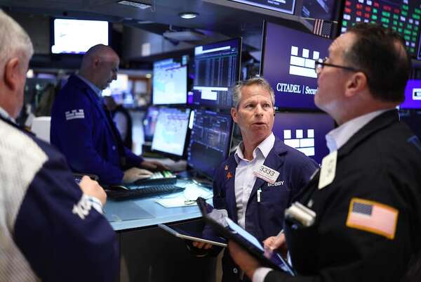 El petróleo repunta y las bolsas se mantienen cautas ante temores por tregua en Irán  - Mundo - ABC Color