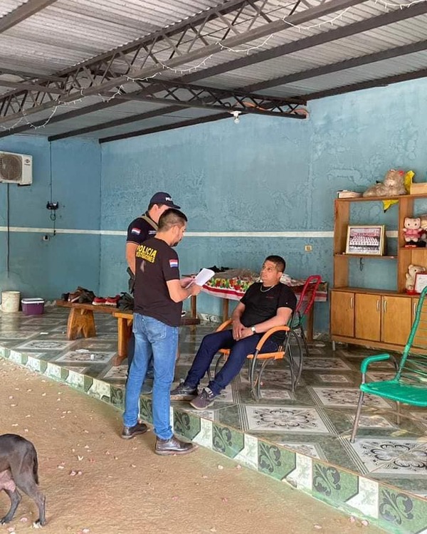 33 años de cárcel para hombre que mató de 37 puñaladas a su expareja - trece