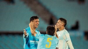 Montevideo City hunde a Gremio de Balbuena