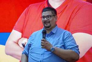 Tras hurto millonario, precandidato luqueño rechaza acusaciones y sugiere posible filtración - Política - ABC Color