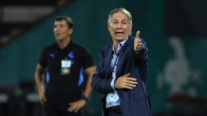 Lo que dijo Ariel Holan sobre la expulsión de Cecilio