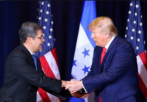 Histórico revés judicial en EE. UU.: Anulan la condena al expresidente de Honduras