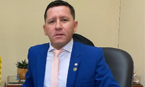 Chaqueñito vende sus pertenencias en redes sociales tras dejar el Senado - OviedoPress