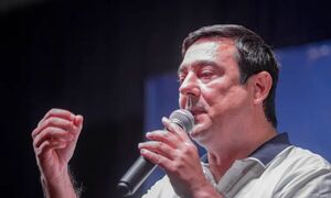 Buzarquis descabalga su candidatura a concejal y asume jefatura de campaña de Rosana Bogado - OviedoPress