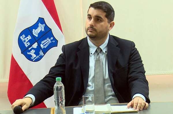 AUDIO: Asunción: Alegan “confidencialidad” de identidad de bonistas que acordaron con Bello  - La Primera Mañana - ABC Color