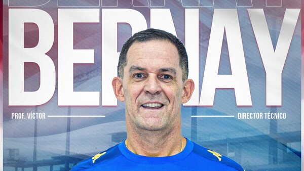 Nacional presenta a Bernay