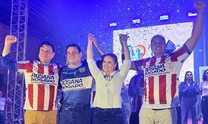 Rosana Bogado lidera la interna liberal con más del 50% de intención de voto, afirma Antonio Buzarquis - OviedoPress