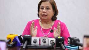 Esperanza Martínez compara a Peña con los nazis por gasto en propaganda política