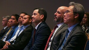 Latorre defiende a Taiwán y objeta a China en su papel geopolítico