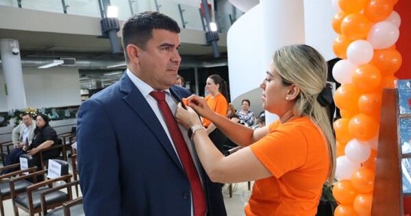 Un ordeñe clandestino de combustible en MRA salpica al precandidato cartista