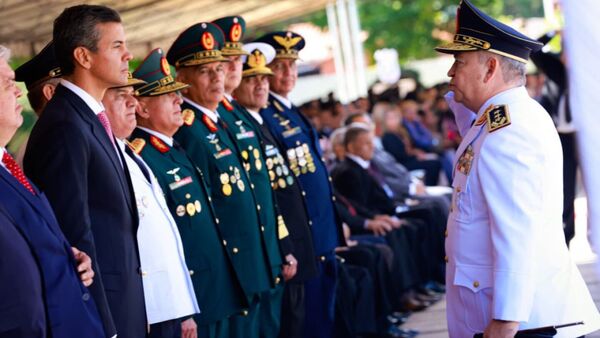 César Silguero asume la Comandancia de la Policía Nacional y recuerda a secuestrados