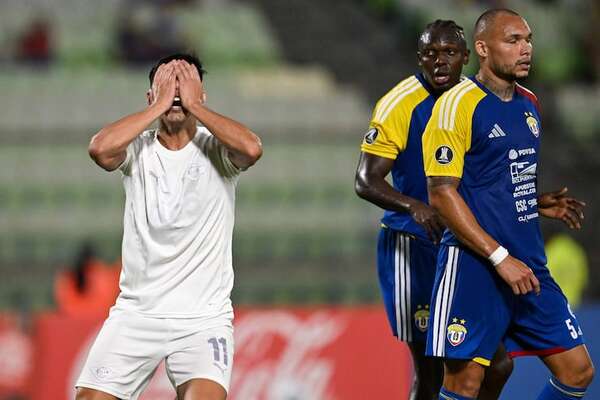 Vergonzoso debut de Libertad, cayendo ante Universidad Central en Venezuela - Copa Libertadores - ABC Color